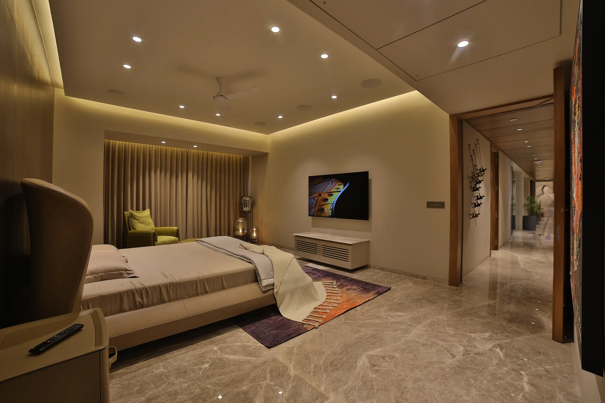 Private spaces · Earth & Art