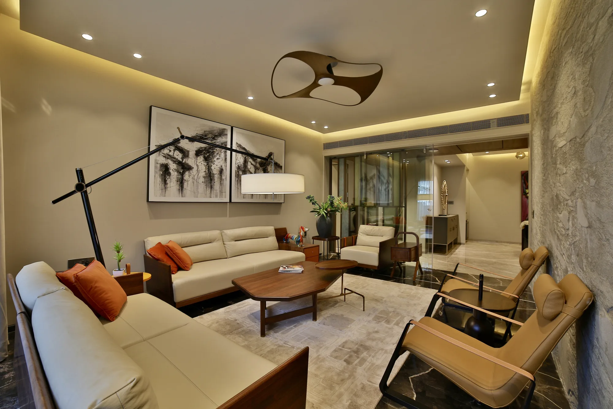 Living spaces · Earth & Art