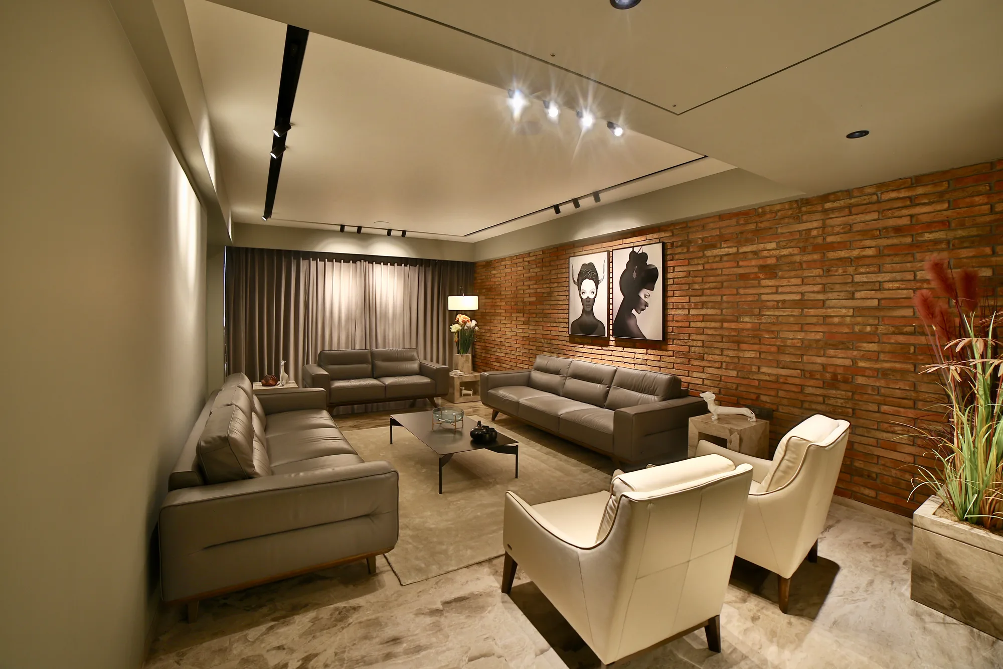 Living spaces · Colour & Grain