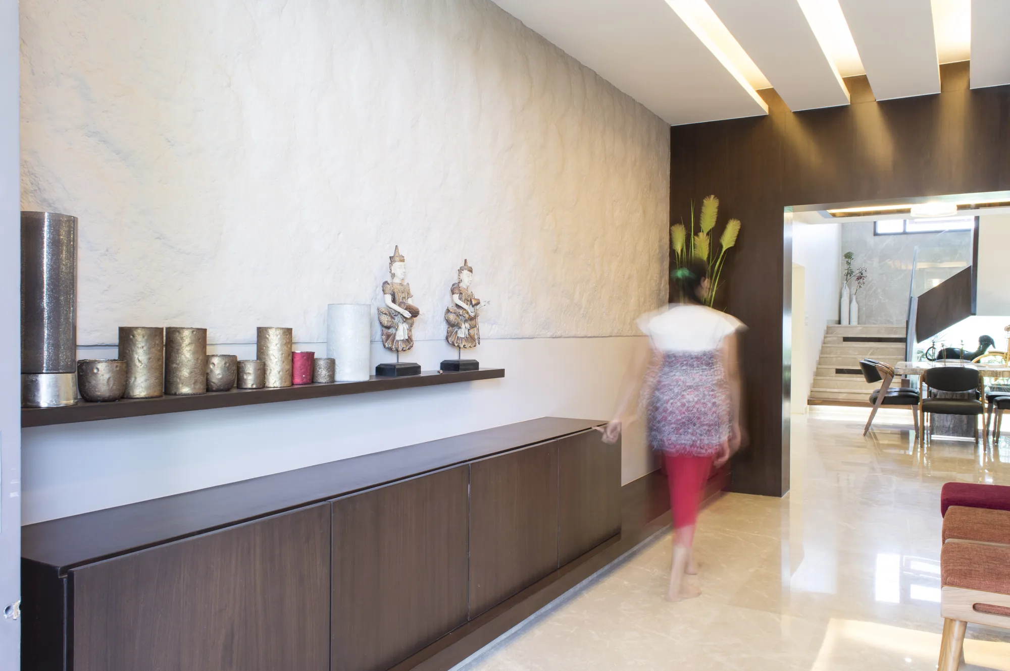 Arrival spaces · Lightwell
